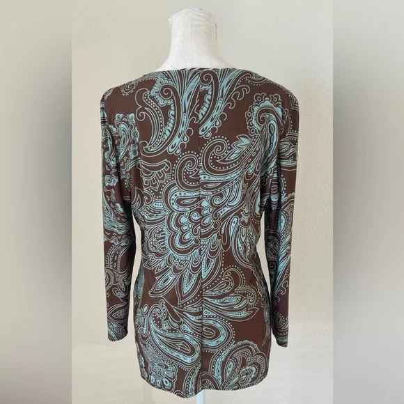 V-Neck Paisley Tunic with Zebra-Accent Waist in Brown and Turquoise - Picture 2 of 7